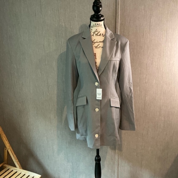 Boohoo Gray Blazer Suit Jacket with Notched Lapels Size 12 - Picture 1 of 9